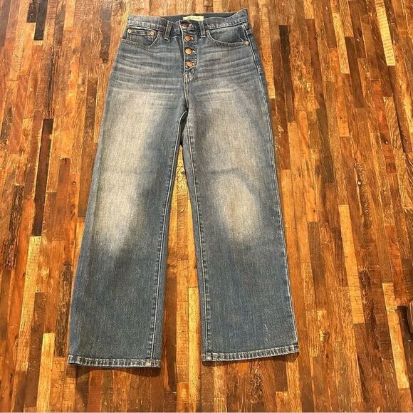 Madewell Denim - MADEWELL slim cut wide-leg jeans Olympia wash button front size 25